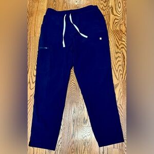 Figs Women’s Yola Fionlite Navy Scrub Bottoms- Size XL